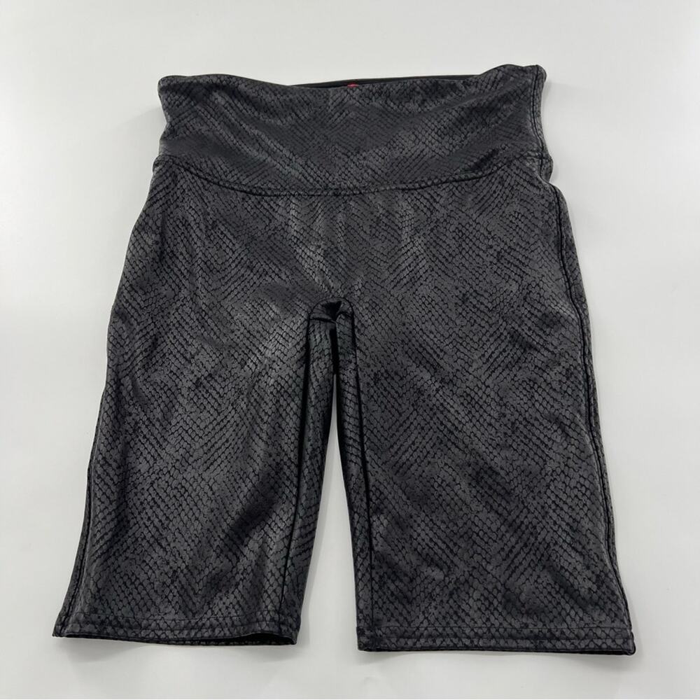 SPANX Faux Leather Snake Python Biker Shorts Black Women’s High Rise